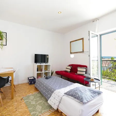 4-star Bianco * Kastela