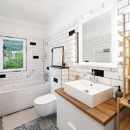 Apartment 4-star Bianco *