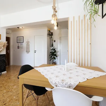 Apartment 4-star Bianco Kastela