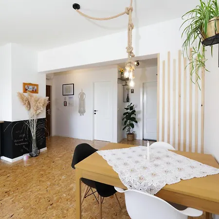 Apartment 4-star Bianco Kastela