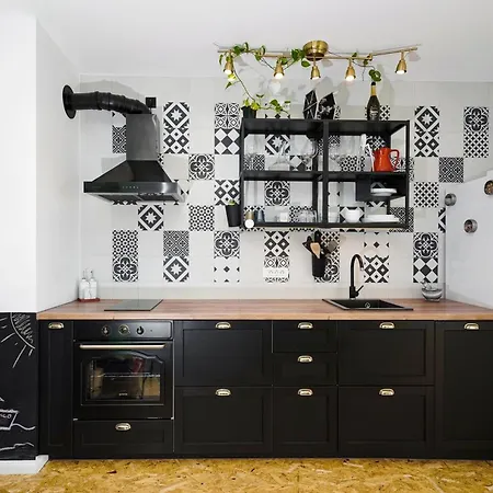 4-star Bianco Kaštela