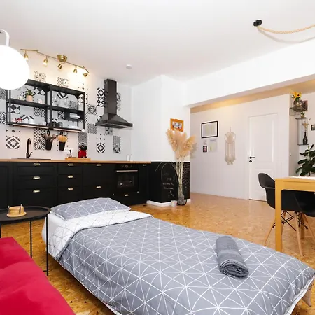 4-star Bianco * Kaštela